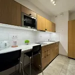 K22 Cybernetics 2f Chopin Airport Apartament *